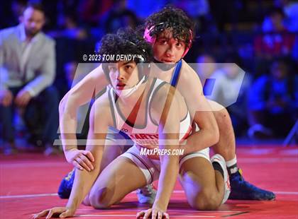 Thumbnail 3 in UIL 6A State Championships 106 lbv- 150 lb Finals photogallery.