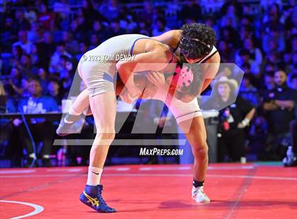 Thumbnail 2 in UIL 6A State Championships 106 lbv- 150 lb Finals photogallery.