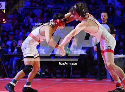 Thumbnail 2 in UIL 6A State Championships 106 lbv- 150 lb Finals photogallery.