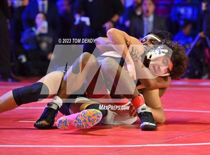 Thumbnail 1 in UIL 6A State Championships 106 lbv- 150 lb Finals photogallery.