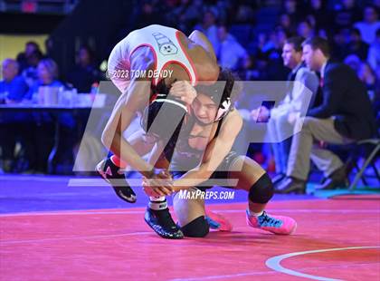 Thumbnail 1 in UIL 6A State Championships 106 lbv- 150 lb Finals photogallery.