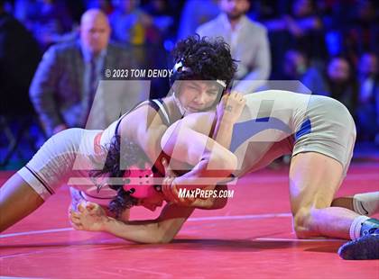 Thumbnail 1 in UIL 6A State Championships 106 lbv- 150 lb Finals photogallery.