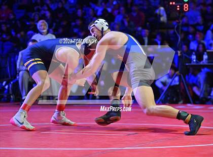 Thumbnail 2 in UIL 6A State Championships 106 lbv- 150 lb Finals photogallery.
