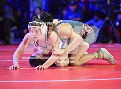 Thumbnail 2 in UIL 6A State Championships 106 lbv- 150 lb Finals photogallery.