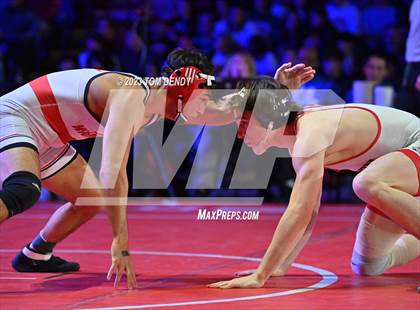 Thumbnail 3 in UIL 6A State Championships 106 lbv- 150 lb Finals photogallery.