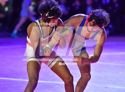 Thumbnail 3 in UIL 6A State Championships 106 lbv- 150 lb Finals photogallery.