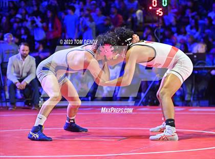 Thumbnail 2 in UIL 6A State Championships 106 lbv- 150 lb Finals photogallery.