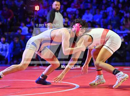 Thumbnail 1 in UIL 6A State Championships 106 lbv- 150 lb Finals photogallery.