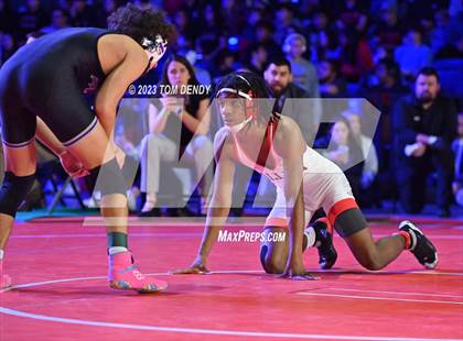 Thumbnail 3 in UIL 6A State Championships 106 lbv- 150 lb Finals photogallery.