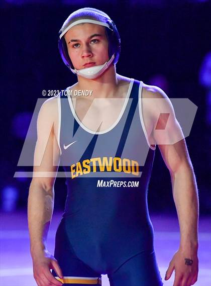 Thumbnail 3 in UIL 6A State Championships 106 lbv- 150 lb Finals photogallery.