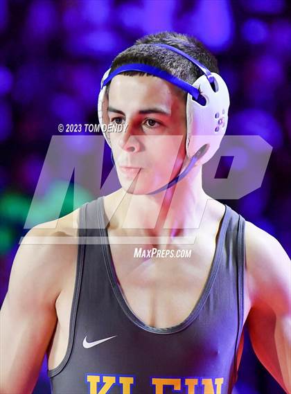 Thumbnail 2 in UIL 6A State Championships 106 lbv- 150 lb Finals photogallery.
