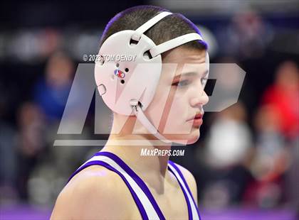 Thumbnail 1 in UIL 6A State Championships 106 lbv- 150 lb Finals photogallery.