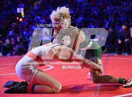 Thumbnail 2 in UIL 6A State Championships 106 lbv- 150 lb Finals photogallery.