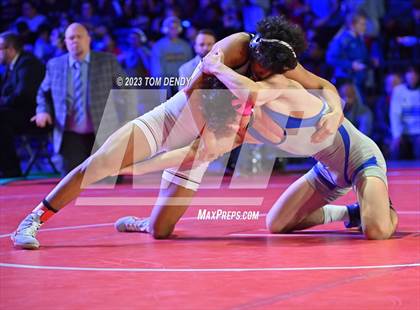 Thumbnail 3 in UIL 6A State Championships 106 lbv- 150 lb Finals photogallery.