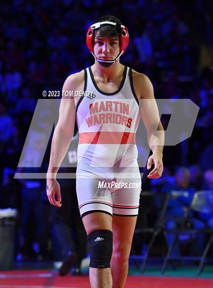 Thumbnail 3 in UIL 6A State Championships 106 lbv- 150 lb Finals photogallery.