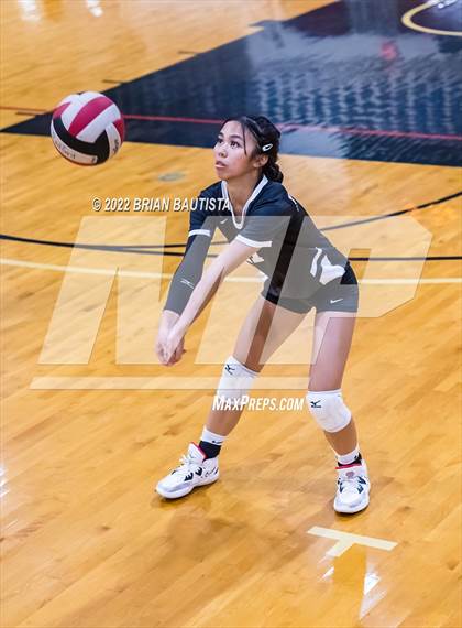 Thumbnail 1 in Aiea @ Radford photogallery.