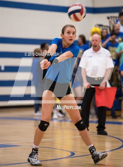 Thumbnail 1 in Rains vs. North Lamar photogallery.