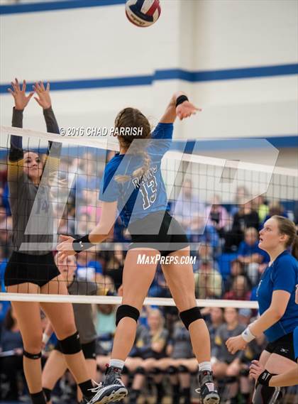 Thumbnail 2 in Rains vs. North Lamar photogallery.