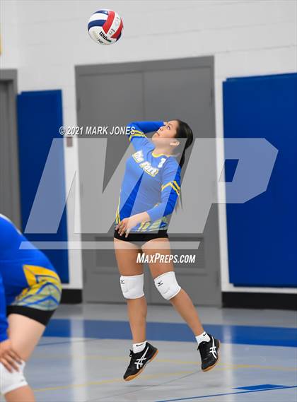 Thumbnail 2 in Rancho Solano Prep vs. Fort Thomas (PCDS Desert Classic) photogallery.