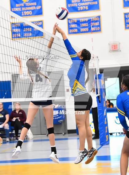 Thumbnail 2 in Rancho Solano Prep vs. Fort Thomas (PCDS Desert Classic) photogallery.
