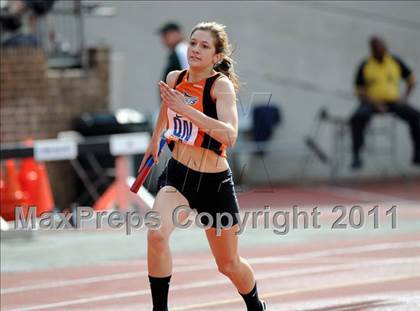 Thumbnail 2 in 117th Penn Relays (Girls 4x400m Events 126-128) photogallery.