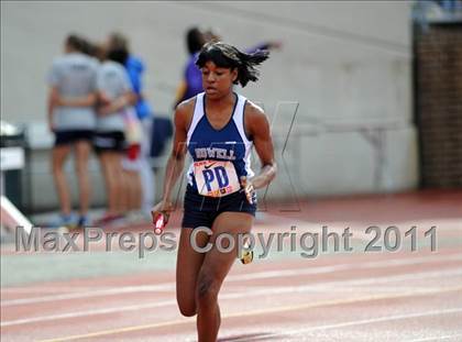Thumbnail 1 in 117th Penn Relays (Girls 4x400m Events 126-128) photogallery.