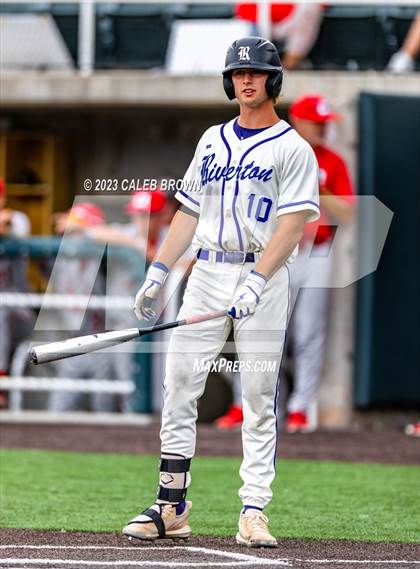 Thumbnail 1 in American Fork @ Riverton (UHSAA 6A Bracket 2 Final) photogallery.