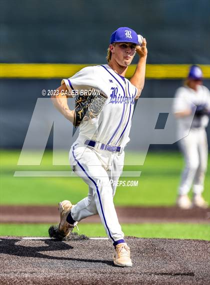 Thumbnail 3 in American Fork @ Riverton (UHSAA 6A Bracket 2 Final) photogallery.