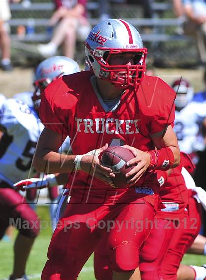 Thumbnail 2 in Elko @ Truckee photogallery.