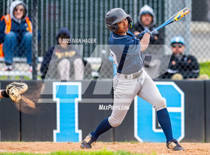 Thumbnail 2 in Carlmont @ Hillsdale photogallery.