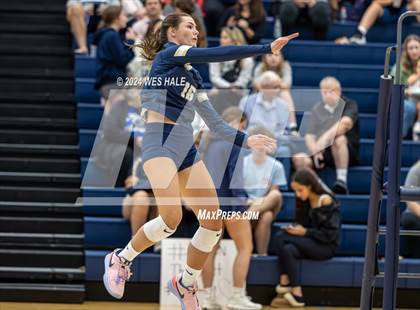 Thumbnail 3 in Harding Academy @ Arlington photogallery.