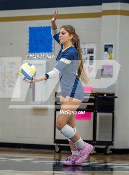 Thumbnail 2 in Harding Academy @ Arlington photogallery.