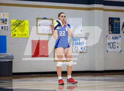 Thumbnail 3 in Harding Academy @ Arlington photogallery.
