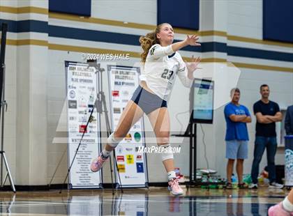 Thumbnail 3 in Harding Academy @ Arlington photogallery.