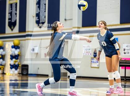 Thumbnail 3 in Harding Academy @ Arlington photogallery.