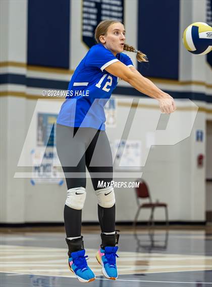 Thumbnail 1 in Harding Academy @ Arlington photogallery.