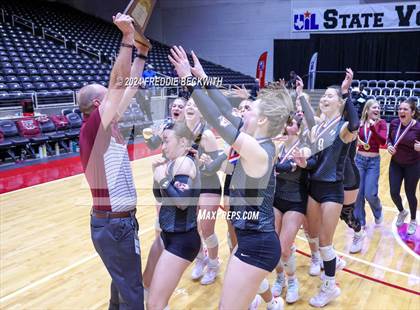Thumbnail 1 in Johnson City vs. Wink (UIL 2A Volleyball Division I Final Medal Ceremony) photogallery.