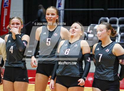 Thumbnail 1 in Johnson City vs. Wink (UIL 2A Volleyball Division I Final Medal Ceremony) photogallery.