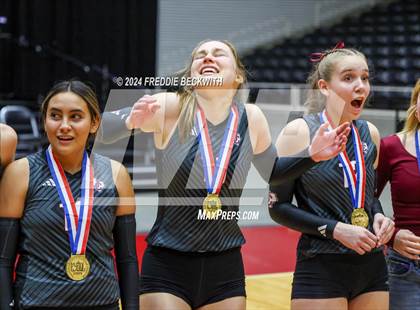 Thumbnail 1 in Johnson City vs. Wink (UIL 2A Volleyball Division I Final Medal Ceremony) photogallery.