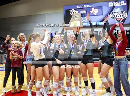 Thumbnail 3 in Johnson City vs. Wink (UIL 2A Volleyball Division I Final Medal Ceremony) photogallery.