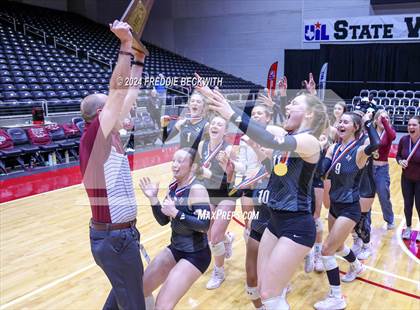 Thumbnail 3 in Johnson City vs. Wink (UIL 2A Volleyball Division I Final Medal Ceremony) photogallery.