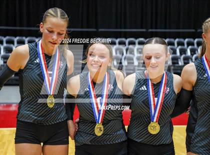 Thumbnail 1 in Johnson City vs. Wink (UIL 2A Volleyball Division I Final Medal Ceremony) photogallery.