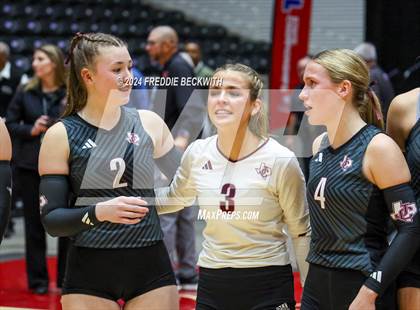Thumbnail 1 in Johnson City vs. Wink (UIL 2A Volleyball Division I Final Medal Ceremony) photogallery.