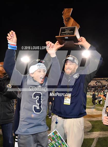 Thumbnail 1 in Valley Christian vs. Madison (CIF State Division 2AA Final) photogallery.