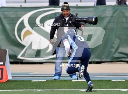Thumbnail 2 in Valley Christian vs. Madison (CIF State Division 2AA Final) photogallery.