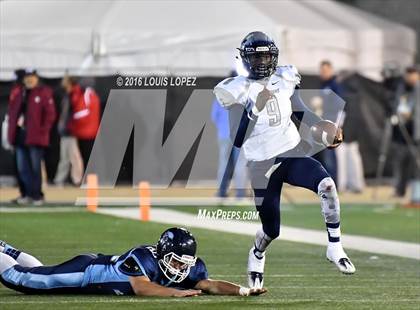 Thumbnail 1 in Valley Christian vs. Madison (CIF State Division 2AA Final) photogallery.