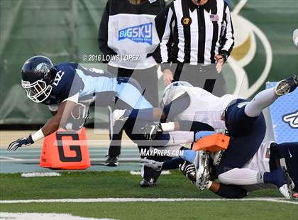 Thumbnail 3 in Valley Christian vs. Madison (CIF State Division 2AA Final) photogallery.