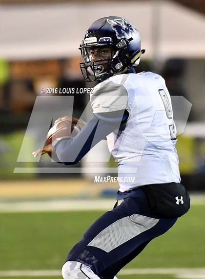 Thumbnail 1 in Valley Christian vs. Madison (CIF State Division 2AA Final) photogallery.