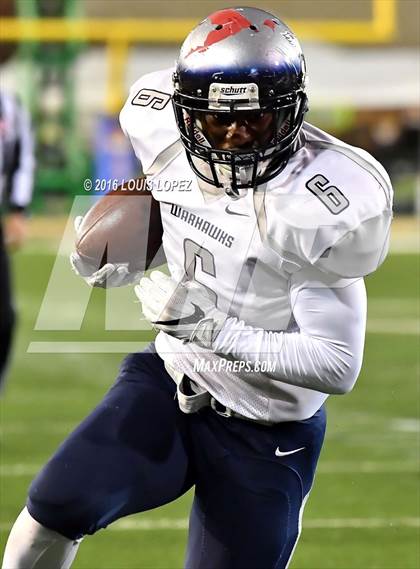 Thumbnail 3 in Valley Christian vs. Madison (CIF State Division 2AA Final) photogallery.