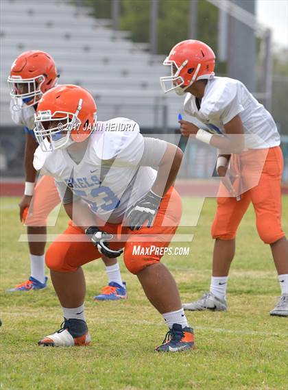 Thumbnail 2 in FR: Bishop Gorman @ Liberty photogallery.